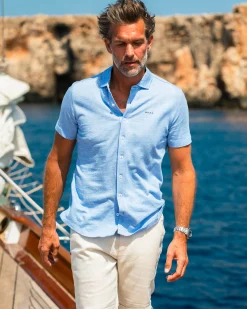 Blue linen short-sleeve shirt