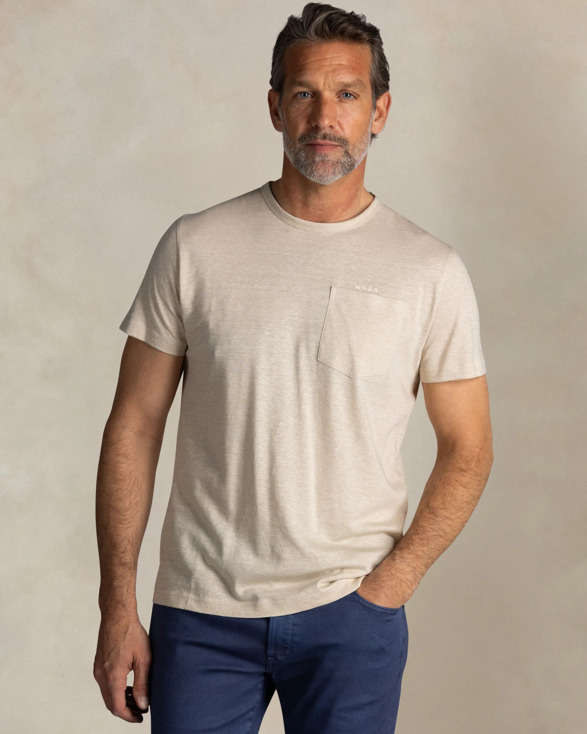 Ecru pocket tee