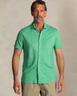 Green linen short-sleeve shirt
