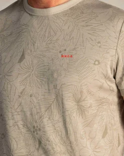 Green round-neck T-shirt with leaf print