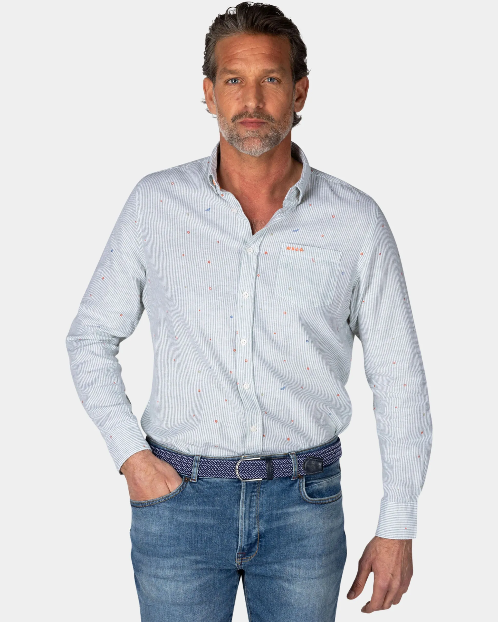 Light green shirt with linen