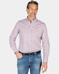 Light red shirt