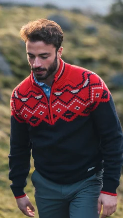 Navy sweater with red print - Reef Red