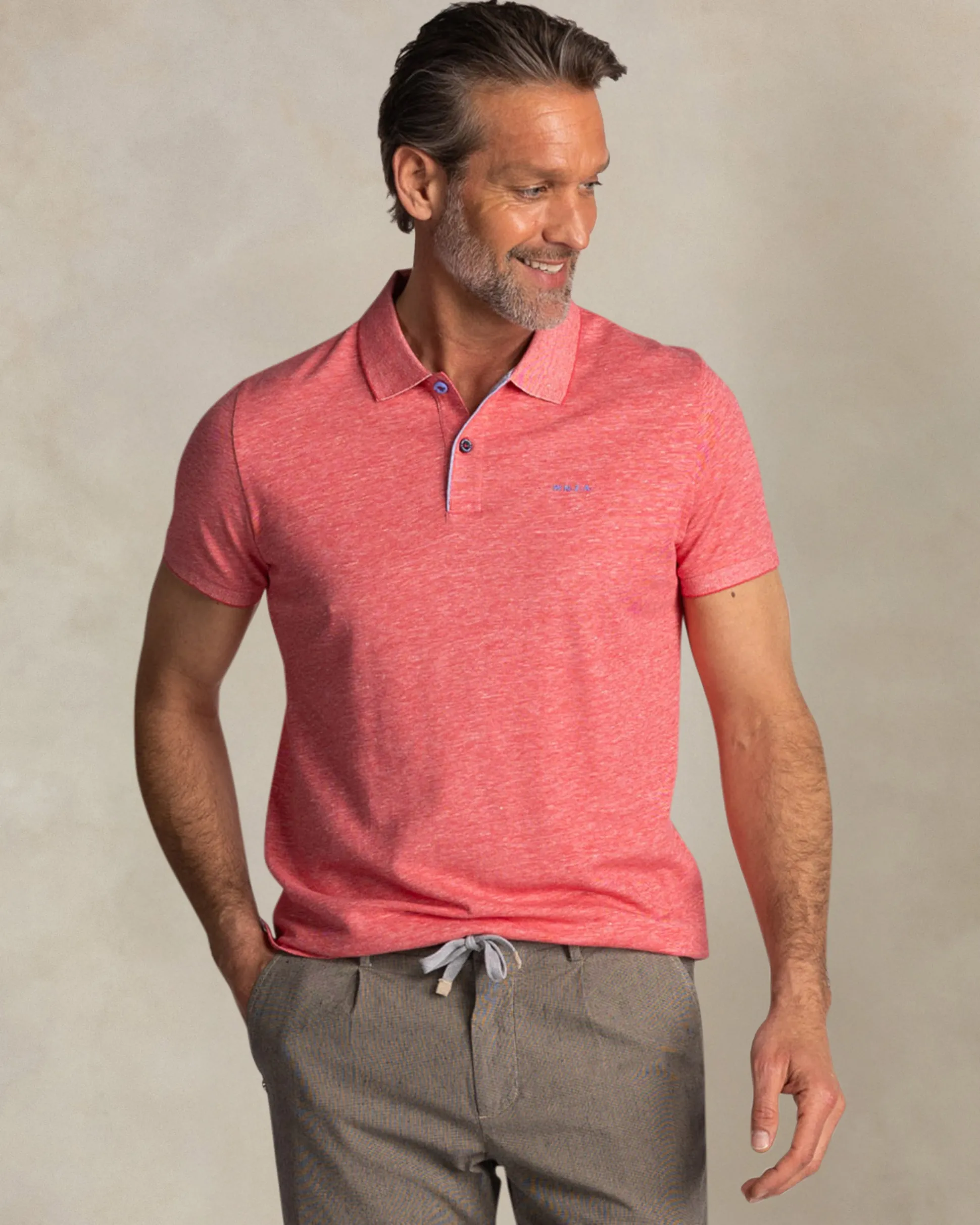 Red solid polo made of cotton and linen