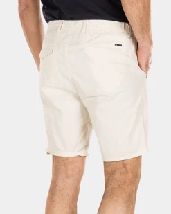 Short chinos made of cotton - Cream