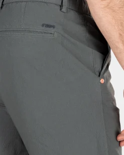 Short chinos made of cotton - Chalk Green