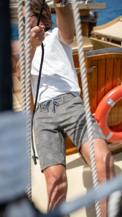 Short linen chinos - Misty Army