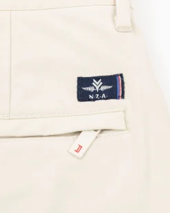 Solid coloured stretch chino - Cream