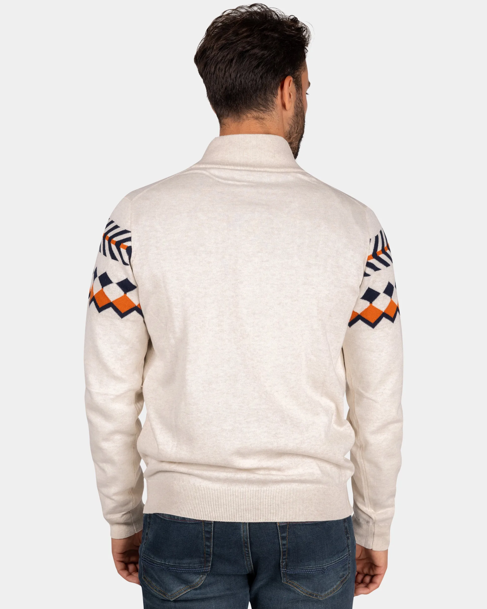 White sweater with knitted pattern - Powder Sand